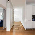 Tigli Apartment By Quokka 360 - Bright Lakeside Flat