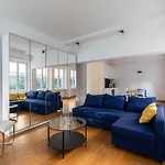 Tigli Apartment By Quokka 360 - Bright Lakeside Flat