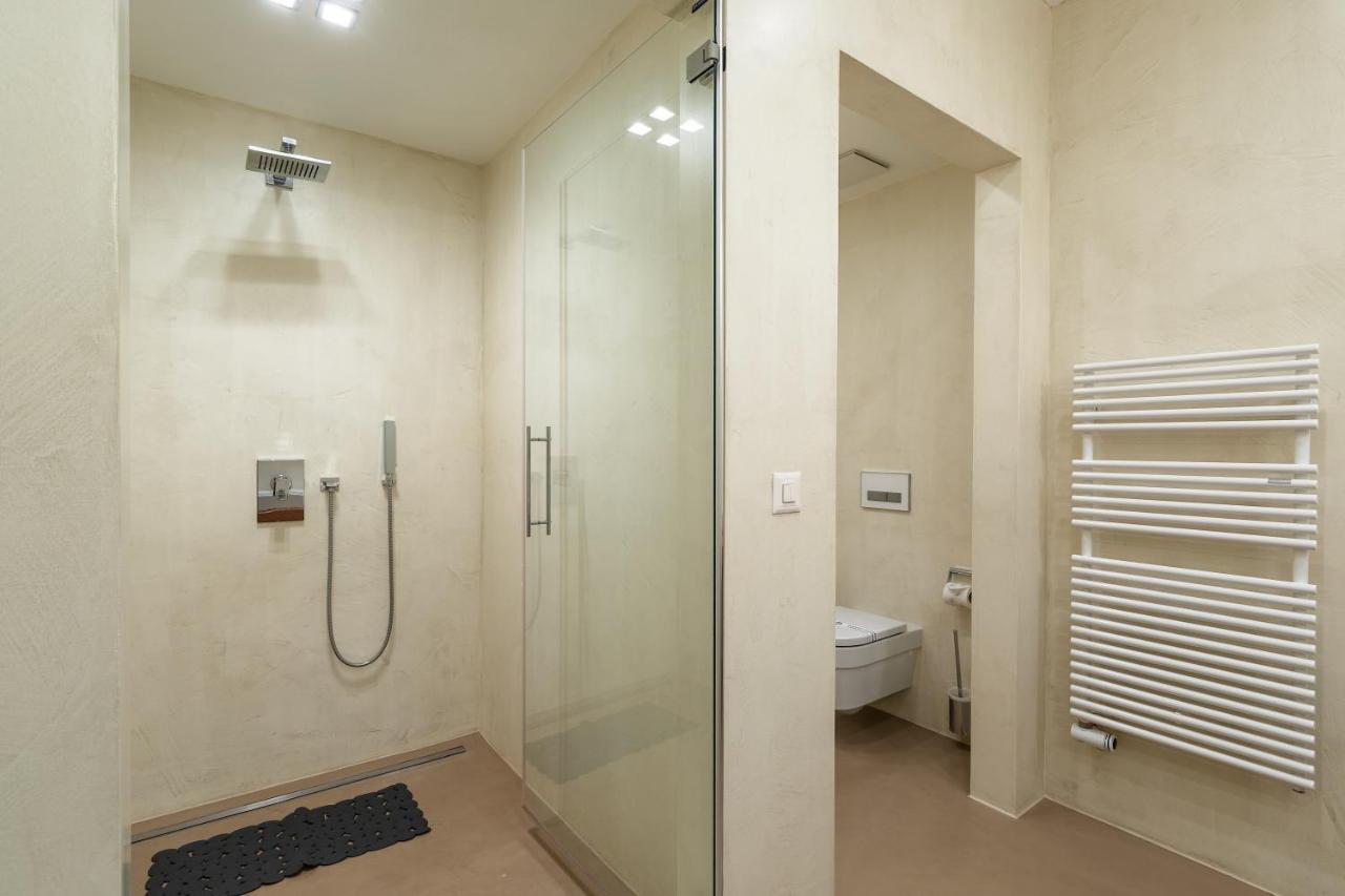 Tigli By Quokka 360 - Bright Lakeside Flat *